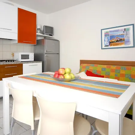 شقة Seaside Escape Flat For Up To 6 Guests *
