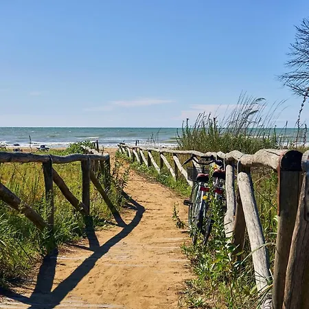 شقة Seaside Escape Flat For Up To 6 Guests بيبيوني